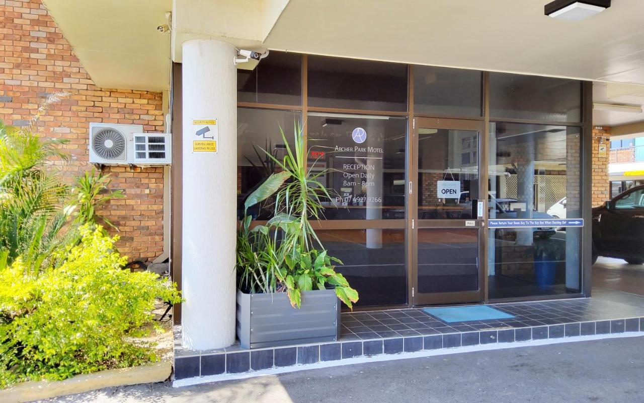 Archer Park Motel Rockhampton Exteriör bild